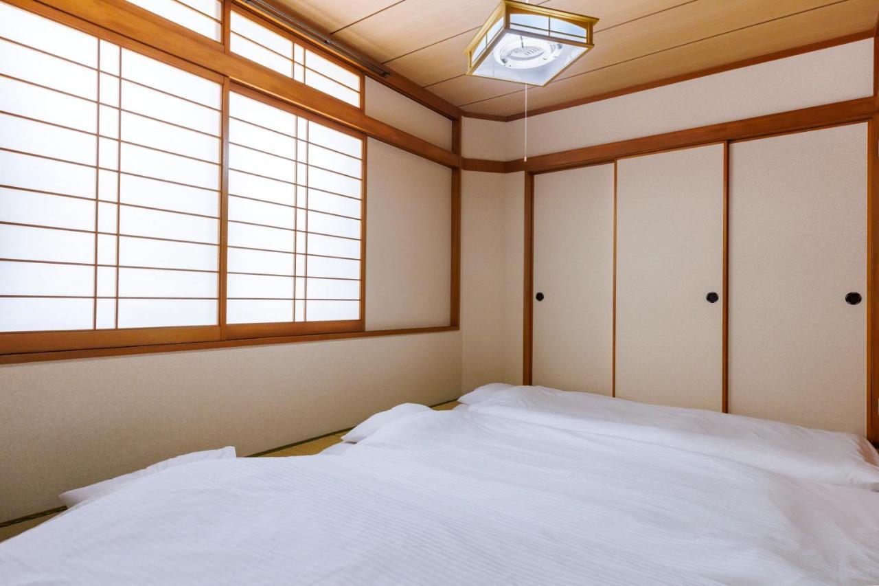 Apartment Gajumaru 301 Naha