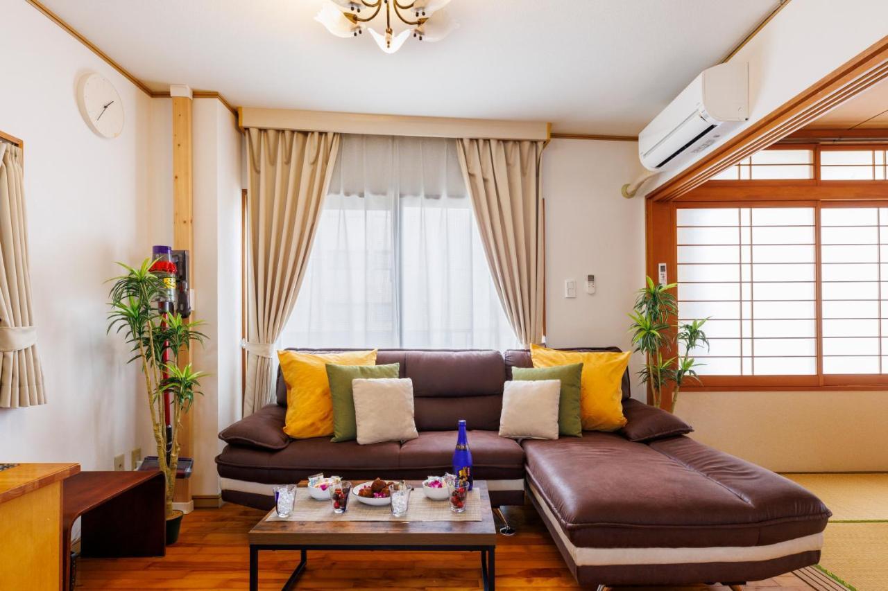 Apartment Gajumaru 301 Naha